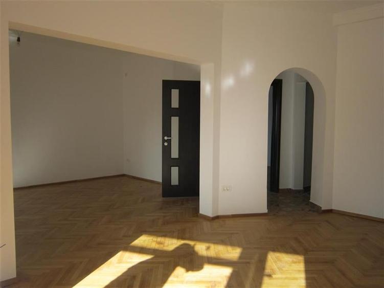 Apartament 65 mp pretabil birou - 550 Euro - 5
