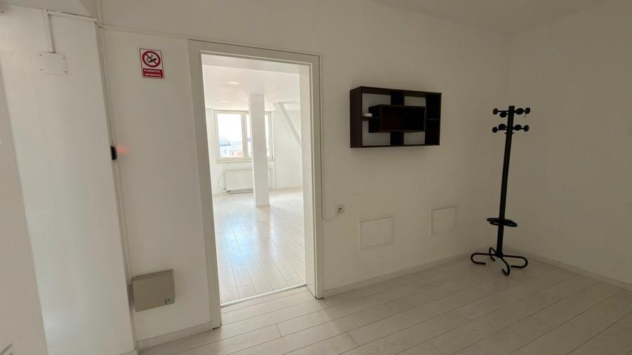 De închiriat | Spațiu birou ULTRACENTRAL 71,44 mp | 3 încăperi - 3