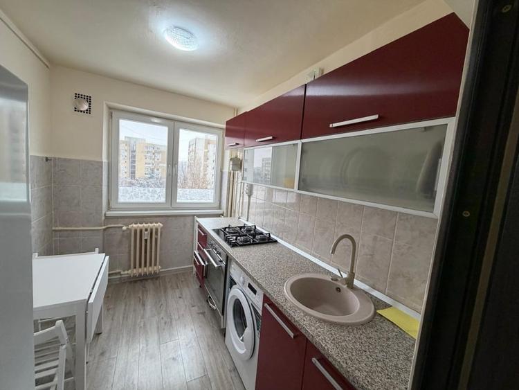 Apartament 2 camere decomandat renovat metrou Romancierilor mall Plaza - 6