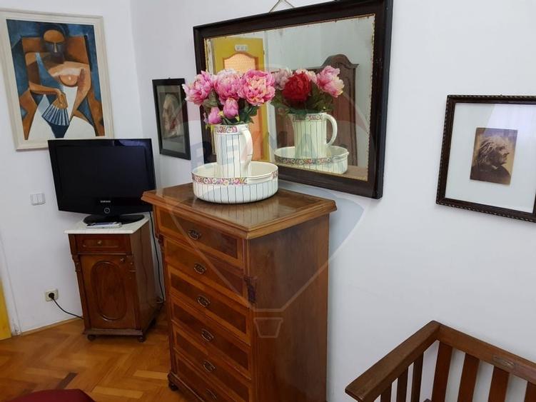 Apartament cu 3 camere de vanzare pe Str.Tribunei - 10