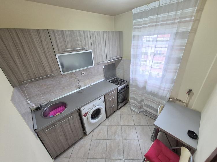 2 Cam-Torontalului--3 Min Iulius Town-Mobilat-Aer conditionat-65.000 Euro Neg - 5