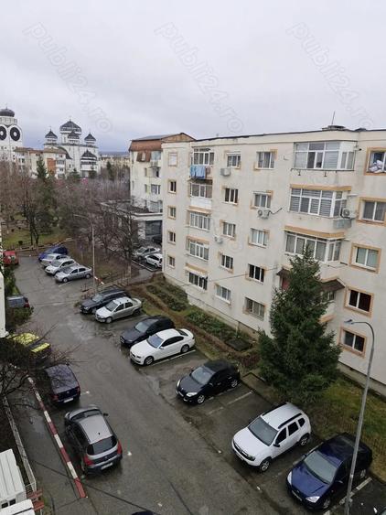 Apartament 3 CAMERE de vanzare Mioveni PROPRIETAR - 8