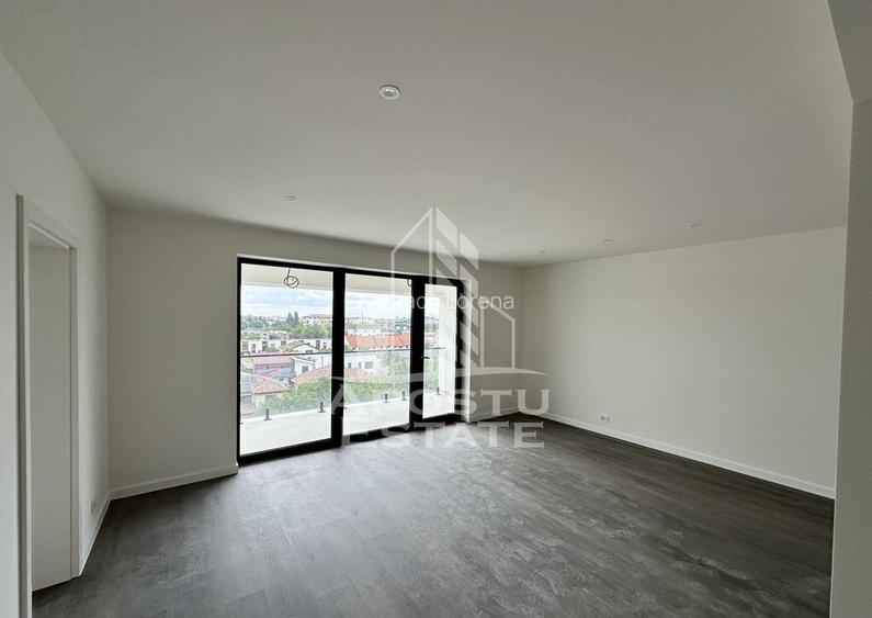 Apartament cu 2 camere, etajul intai, Aradului Apartament cu 2 camere, etajul intai, Aradului