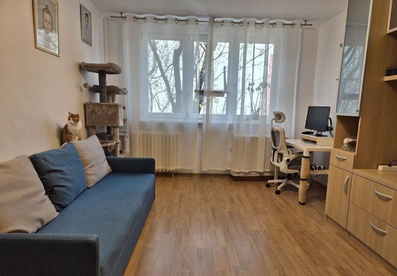 Apartament cu 4 camere în Brâncoveanu