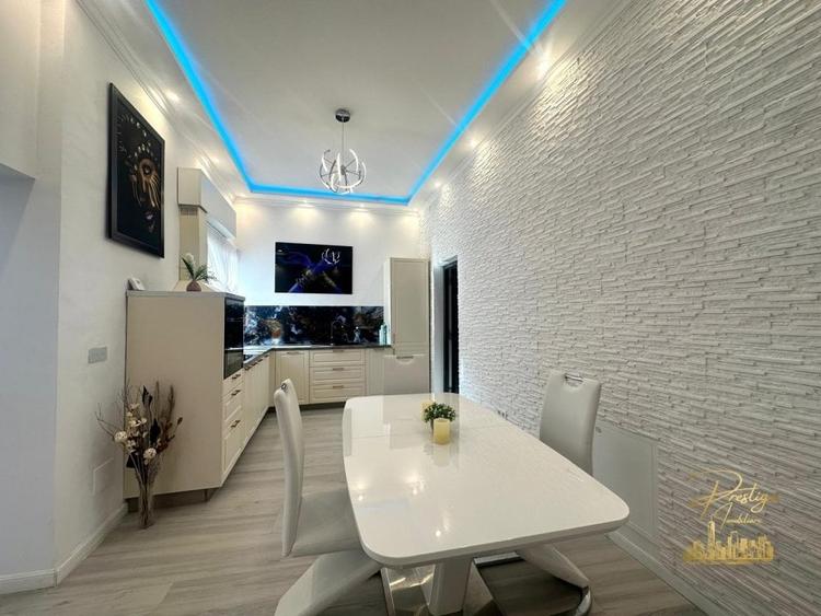 Apartament spectaculos cu 3 camere in zona Ultracentrala - Oradea - 4