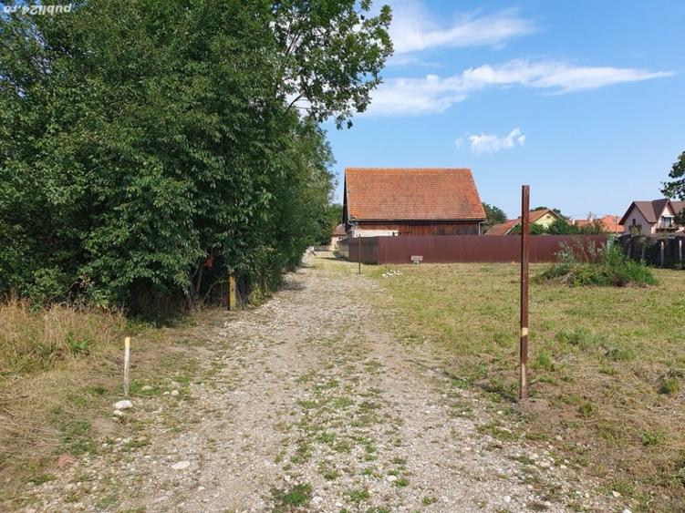 Teren Intravilan 763 mp Stupini - 1