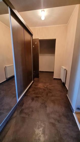 Apartament cu 2 camere decomandat în Chiajna