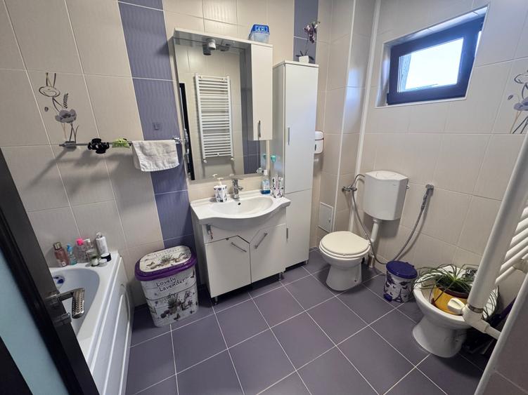 Casa P+1+M. 5 cam. Util 143mp. Teren 307mp. - 5