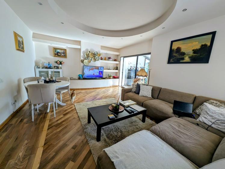 P+E+M,cartier rezidential elegant,liniste,paza,bariera,nepoluat,vecini deosebiti - 4