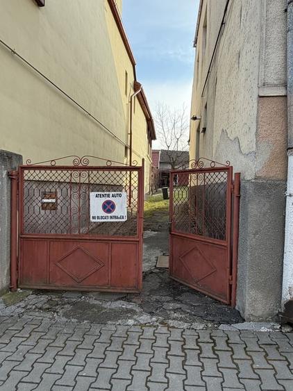 Casa de vanzare - 1