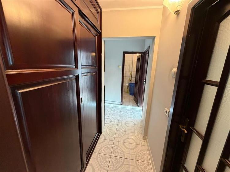 Apartament 3 camere , etaj 1 , 81 mp, CT, zona Lidl (fosta Autogara) - 19