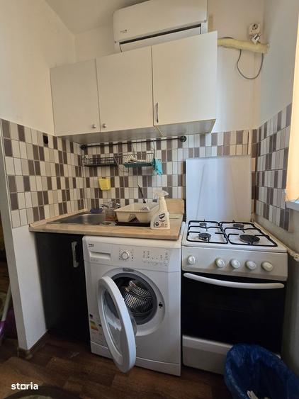 Garsoniera De Inchiriat in zona pajura sec.1 - 9