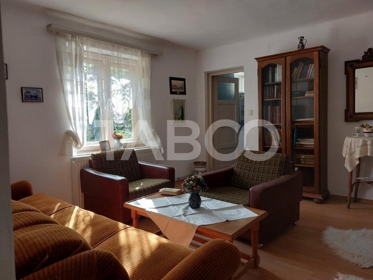 Casa de vanzare cu 2 apartamente separate si teren 500 mp Cisnadioara - 12