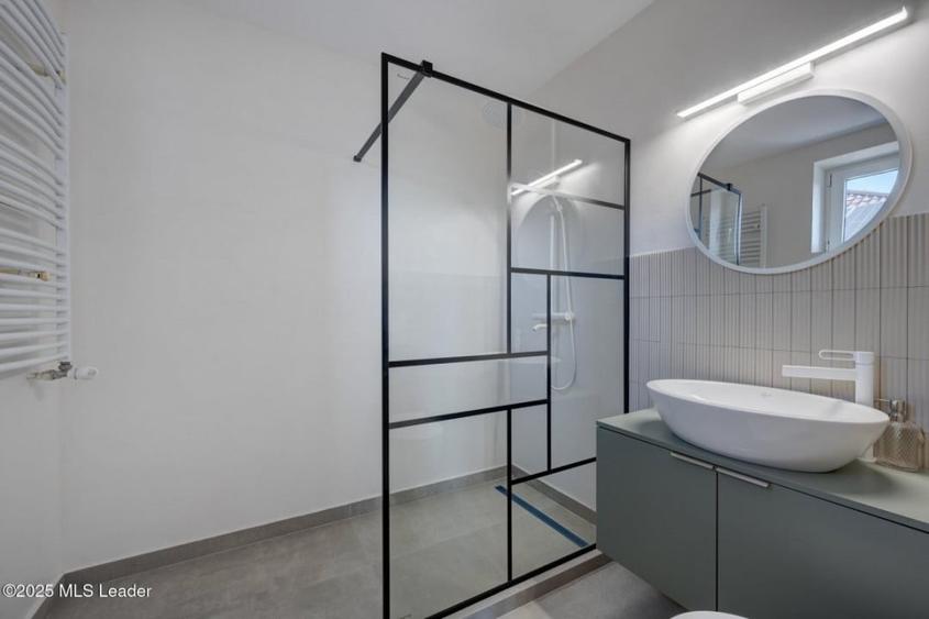 Voluntari, Revolutiei, Vila 2006, 560 mp, teren 1120mp - 8