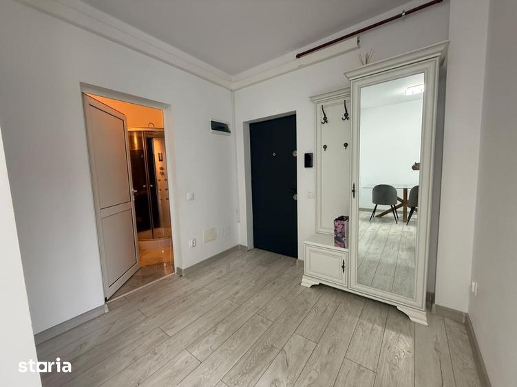 Apartament cu 2 camere decomandat în Borhanci