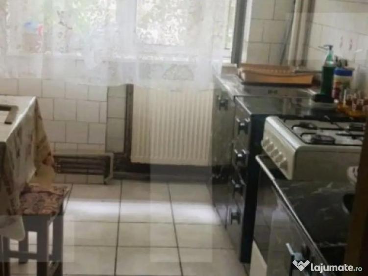 Apartament de vanzare, cu 2 camere, 62 mp, zona Podgoria - 5