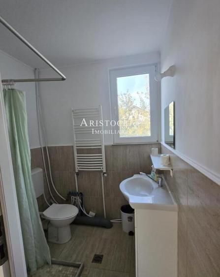 Vanzari Case / Vile Corbeanca - zona linistita - 4