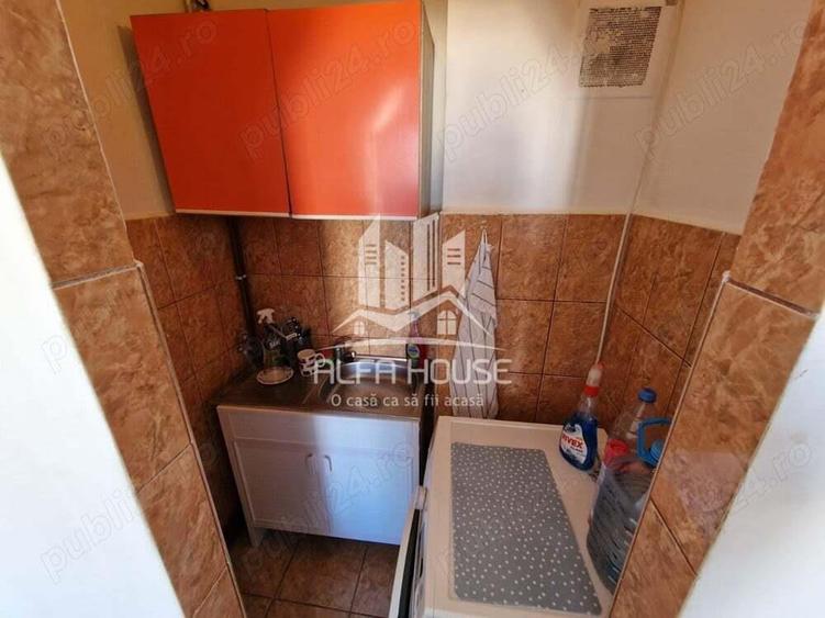 Vand Garsoniera zona Govandari - 10