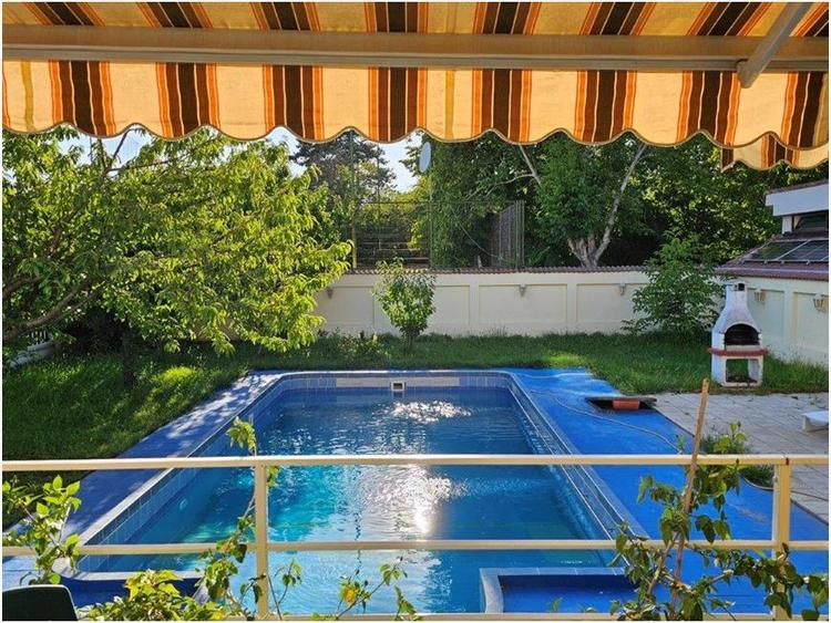 Vila eleganta D+P+1+M | 649 mp | piscina exterioara| renovata complet | Pipera - - 2