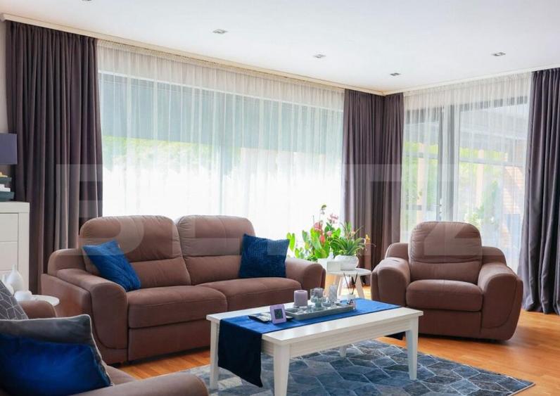 De vanzare Casa cu 4 camere, lux ?i confort la 5 minute de - 1