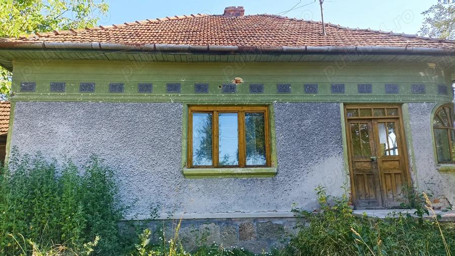 Casa caramida, 90mp, renovabila cu teren aferent 6416 mp - 1