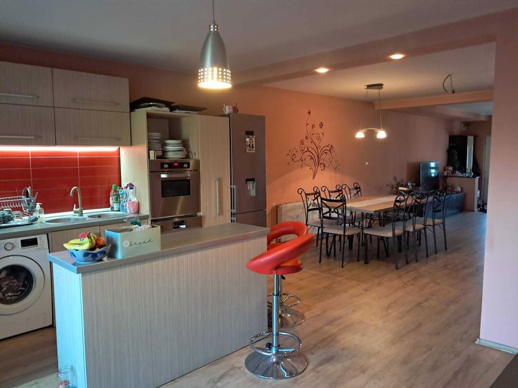 Casa tip duplex zona Closca de vanzare - 7