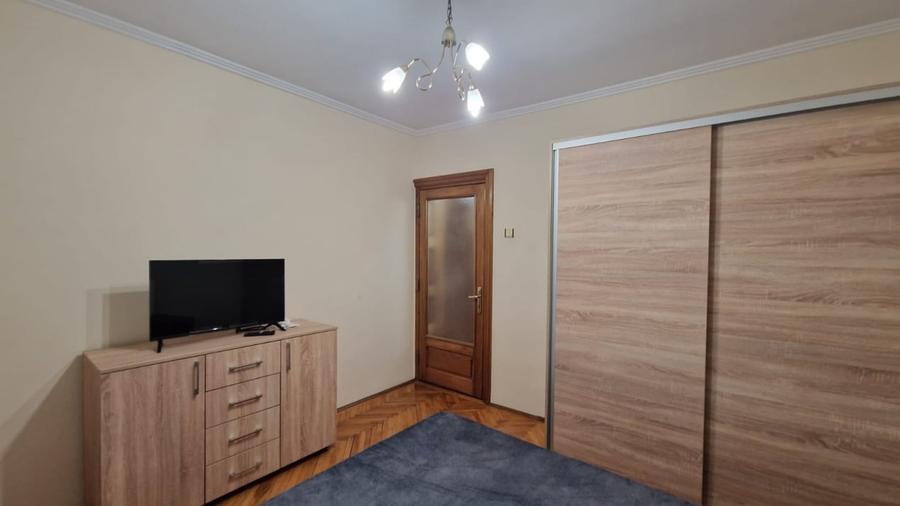 Apartament 2 camere, decomandat, 56mp, Calea Severinului, zona Promenada Mall - 4