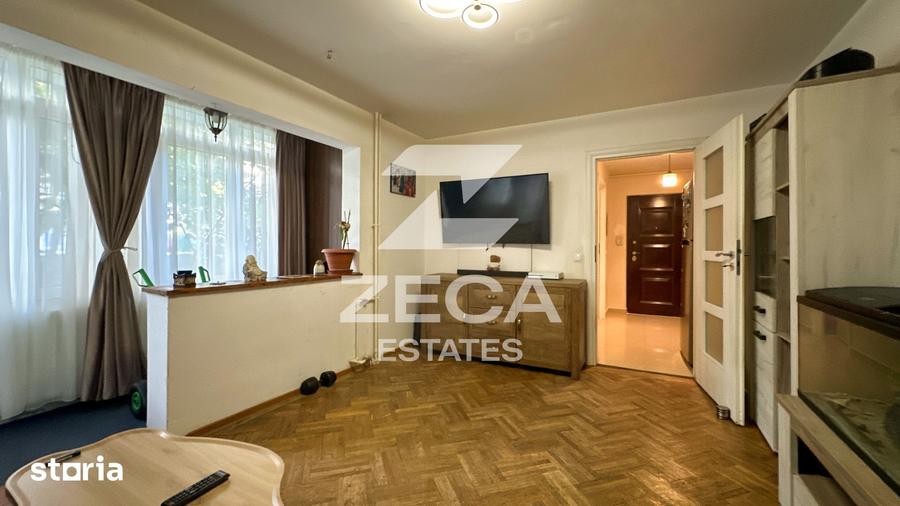 Apartament cu 3 camere semidecomandat, mobilat în Berceni