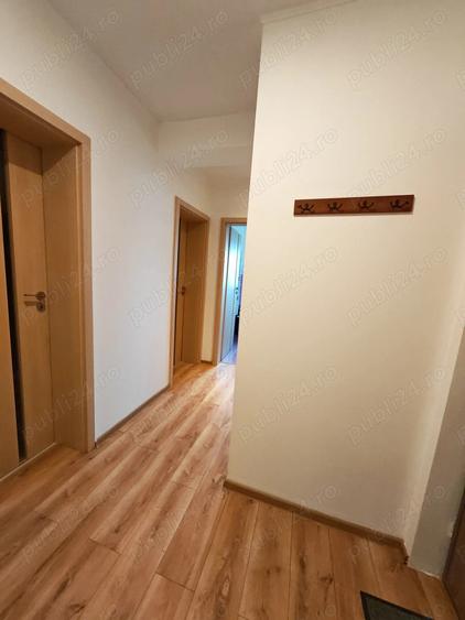 Vand apartament 2 camere Giroc - 11