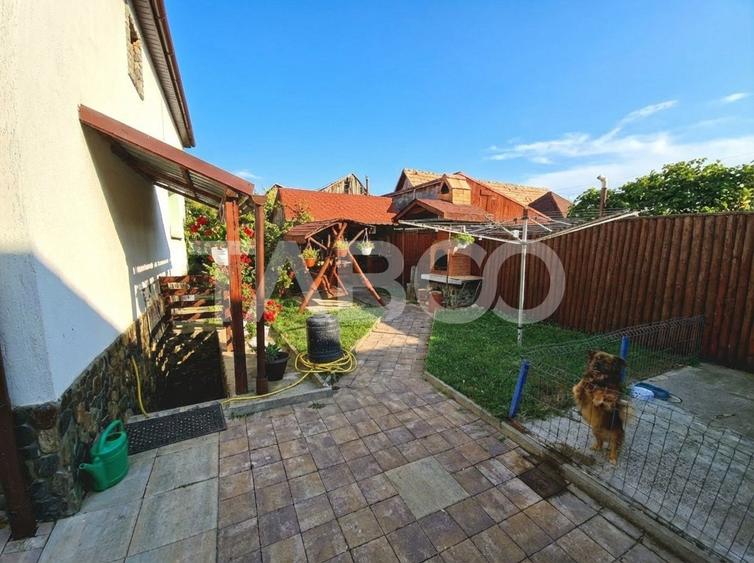 Casa individuala de vanzare cu 5 camere 2 bai si garaj Selimbar - 9