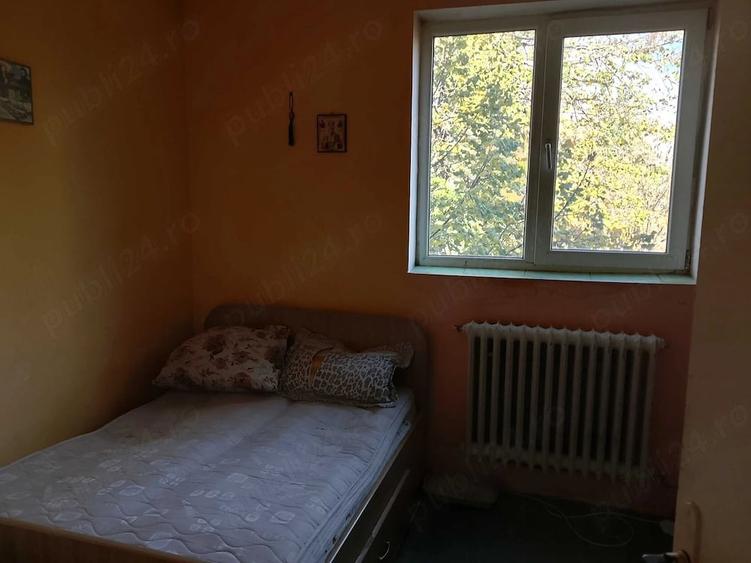 Apartament cu 2 camere decomandat în Unirii
