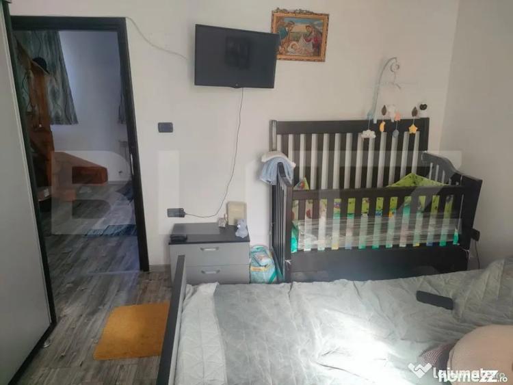 Casă cu 4 camere cu Teren 388 Mp în Siret