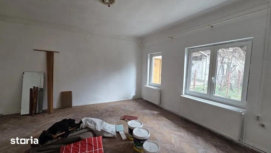 Casă cu 1 camere decomandat cu Teren 30 Mp în Tudor Vladimirescu