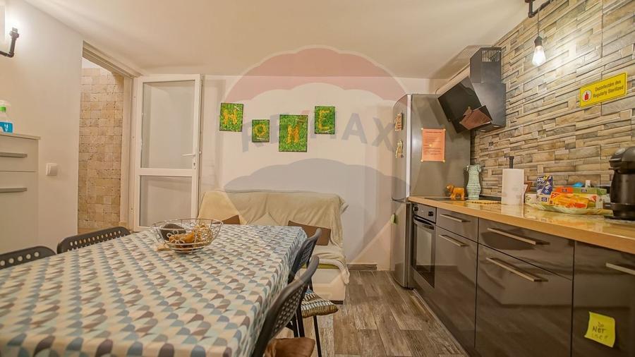 Casă individuală cu 6 camere cu Teren 147 Mp în Centrul Istoric