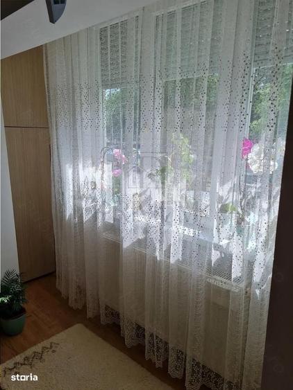 Garsonieră decomandată în Lipovei