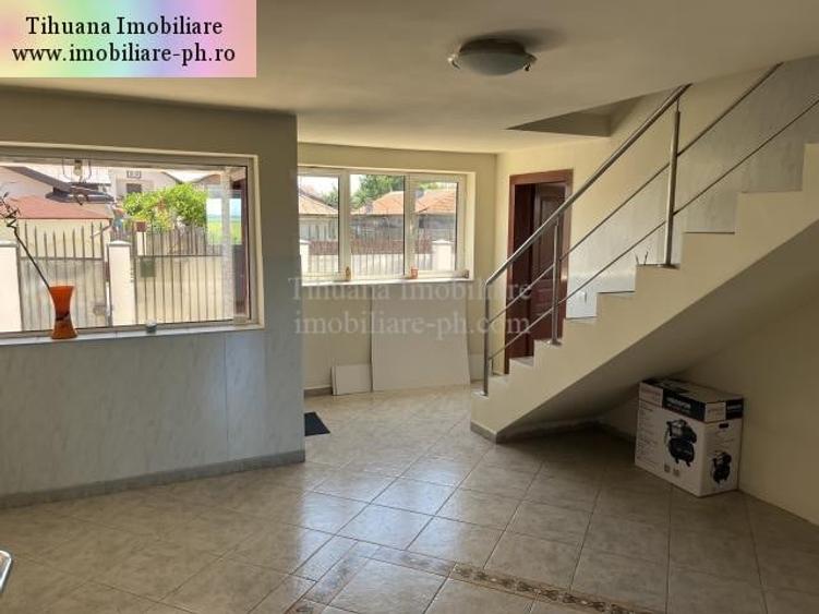 Casă individuală cu 6 camere cu Garaj în Gorgota