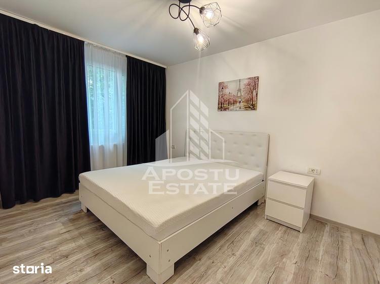 Apartament cu 3 camere, mobilat în Tipografilor