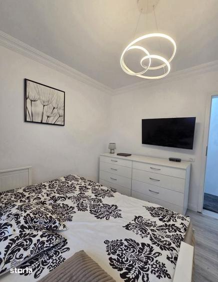 Apartament cu 4 camere în Tomis Nord