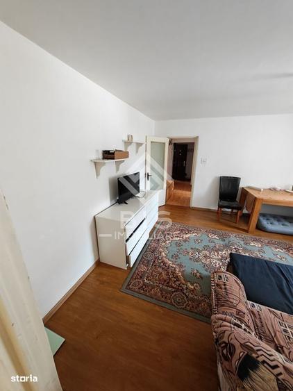 Apartament cu 2 camere semidecomandat în Central