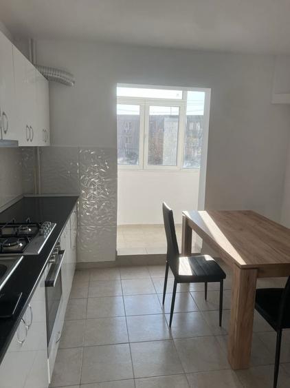 Proprietar inchiriez apartament 2 camere Crangasi - 1