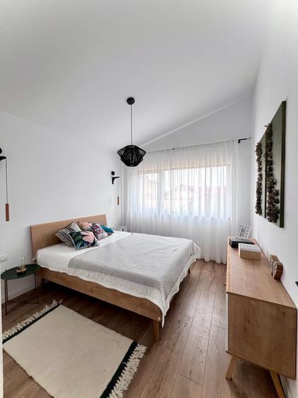 Casuta de vanzare cu ponton pe lacul Snagov - 7