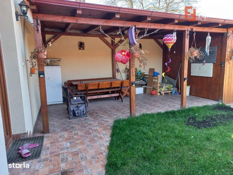 Casa individuala in Timisoara | 2 corpuri | Ideala locuinta + investit - 10