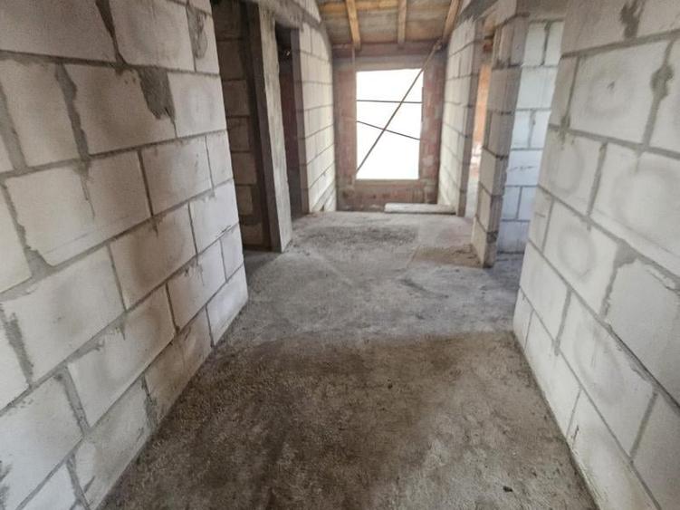 Ciorogarla CENTRAL Casa la Rosu 5Cam+2Bai+3Balc Teren 516mp Intabulata - 9