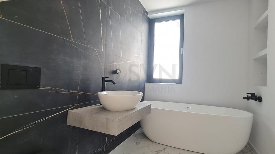 REV2003401 Vila cu piscina 800 mp teren langa padure in Corbeanca - 11