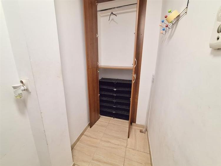 Apartament 2 camere decomandat zona Narcisa - 9