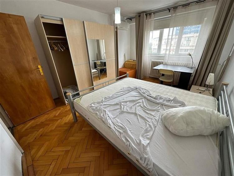 Vanzare apartament 3 camere, Piata Unirii, blocul Horoscop, vedere panoramica - 8