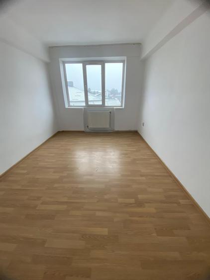 Apartament renovat la etajul 3, Ultracentral - 6