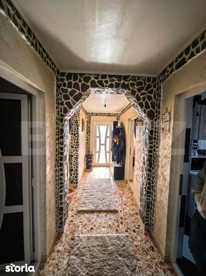 Casa 5 camere in Letcani acces direct la drumul european - 2