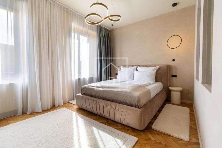 De vanzare Afacere la Cheie in regim Hotelier in Centrul Istoric SIBIU - 1