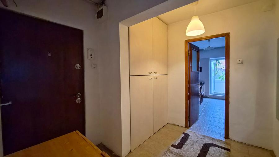 Delfinariu- Ap 3 cam,decomandat,  et4/4 (cu pod) -centrala gaze - 8